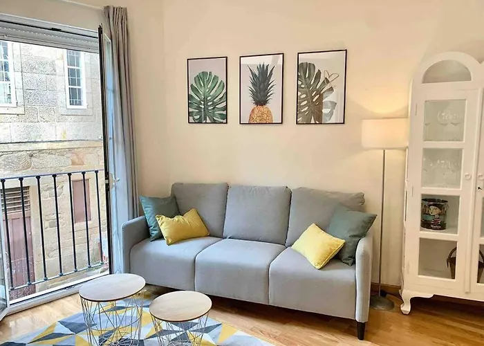 Precioso En El Casco Vello De * Βίγκο