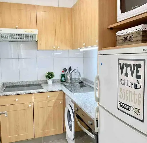 Precioso En El Casco Vello De * Βίγκο